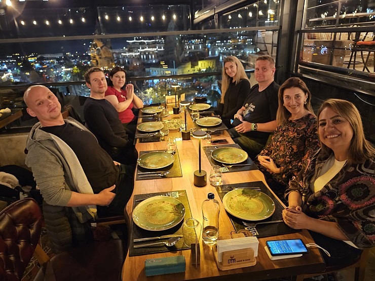 Sadarbībā ar «Turkish Airlines» izbaudām Kapadokijas restorāna «Tuma Restaurant» brokastis un vakariņas Sadarbībā ar «Turkish Airlines» izbaudām Kapadokijas restorāna «Tuma Restaurant» brokastis un vakariņas 363773