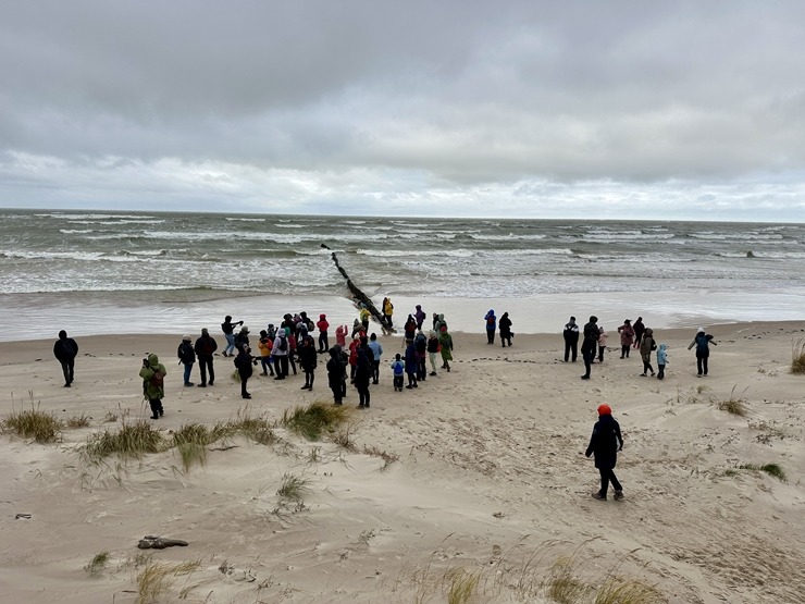 Daži fotomirkļi no pārgājienu seriāla «IzPēDO Dienvidkurzemi» Bernātu posma. Foto: Dienvidkurzeme.Travel Daži fotomirkļi no pārgājienu seriāla «IzPēDO Dienvidkurzemi» Bernātu posma. Foto: Dienvidkurzeme.Travel 363952