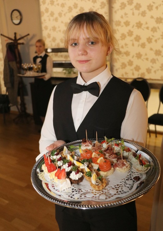 «Pavāru klubs» atklāj «Bocuse dor» jauno akadēmijas virtuvi Rīgas Tūrisma un radošās industrijas tehnikumā «Pavāru klubs» atklāj «Bocuse dor» jauno akadēmijas virtuvi Rīgas Tūrisma un radošās industrijas tehnikumā 364082