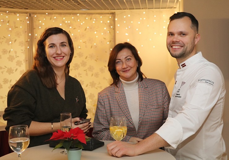 «Pavāru klubs» atklāj «Bocuse dor» jauno akadēmijas virtuvi Rīgas Tūrisma un radošās industrijas tehnikumā «Pavāru klubs» atklāj «Bocuse dor» jauno akadēmijas virtuvi Rīgas Tūrisma un radošās industrijas tehnikumā 364085