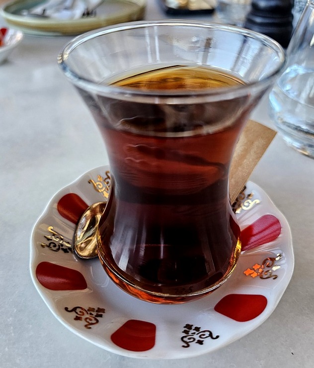 Sadarbībā ar «Turkish Airlines» izbaudām pusdienas Kapadokijas restorānā « Millocal Restaurant» 364186