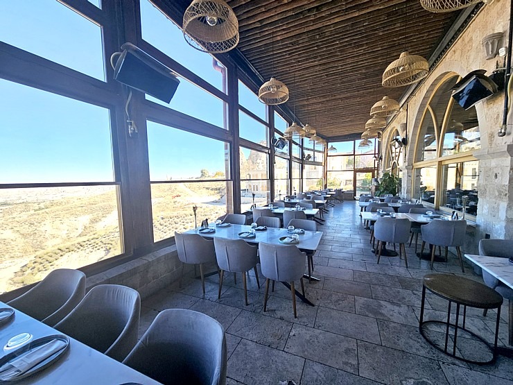 Sadarbībā ar «Turkish Airlines» izbaudām pusdienas Kapadokijas restorānā « Millocal Restaurant» 364165