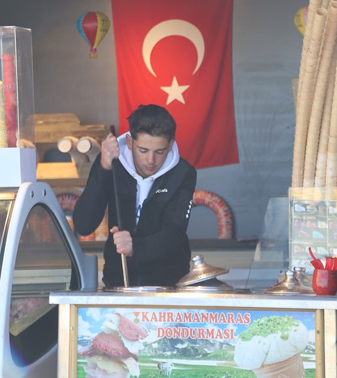 Sadarbībā ar «Turkish Airlines» degustējam vietējo vīnu un skatām ēdināšanas piedāvājumus Kapadokijā Sadarbībā ar «Turkish Airlines» degustējam vietējo vīnu un skatām ēdināšanas piedāvājumus Kapadokijā 364263