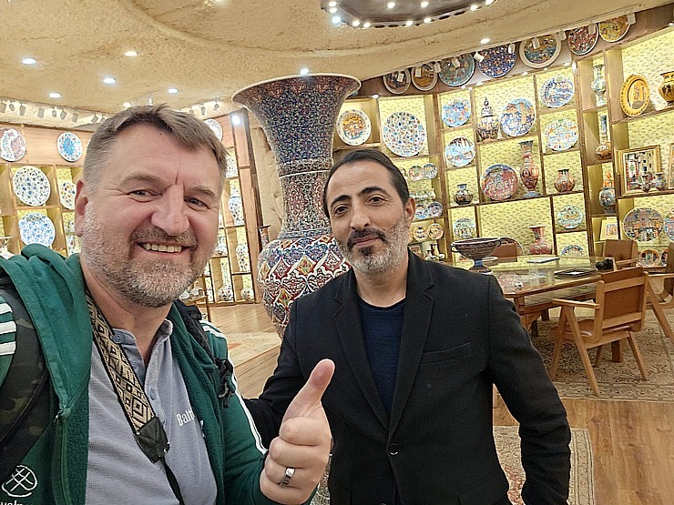 Sadarbībā ar «Turkish Airlines» drīkstam dažus foto no «Aldag Elite Cave Ceramic» izstāžu zāles 364288