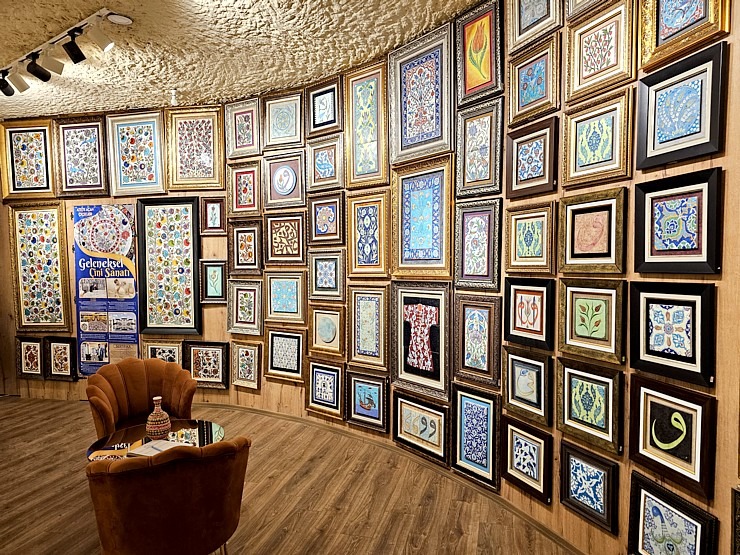Sadarbībā ar «Turkish Airlines» drīkstam dažus foto no «Aldag Elite Cave Ceramic» izstāžu zāles 364289