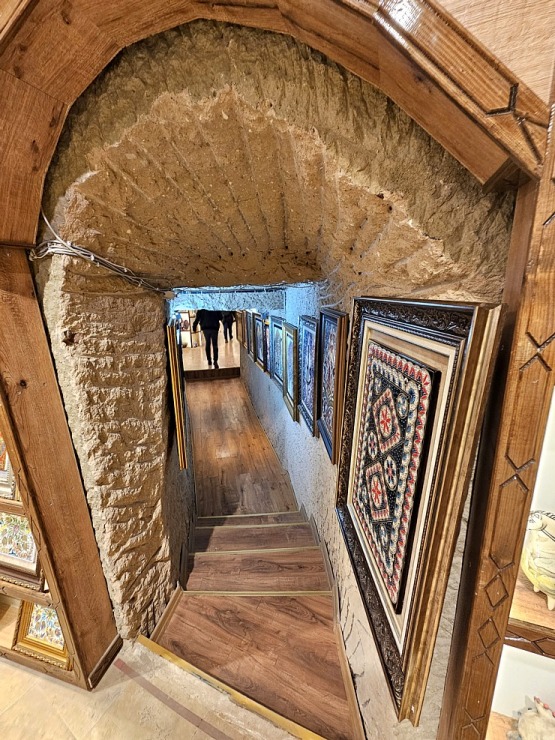 Sadarbībā ar «Turkish Airlines» drīkstam dažus foto no «Aldag Elite Cave Ceramic» izstāžu zāles 364275