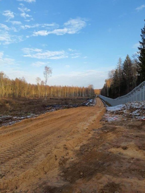 Baltkrievijas robežas infrastruktūras izbūve sauszemes posmos tuvojas noslēgumam. Foto: vni.lv 364449