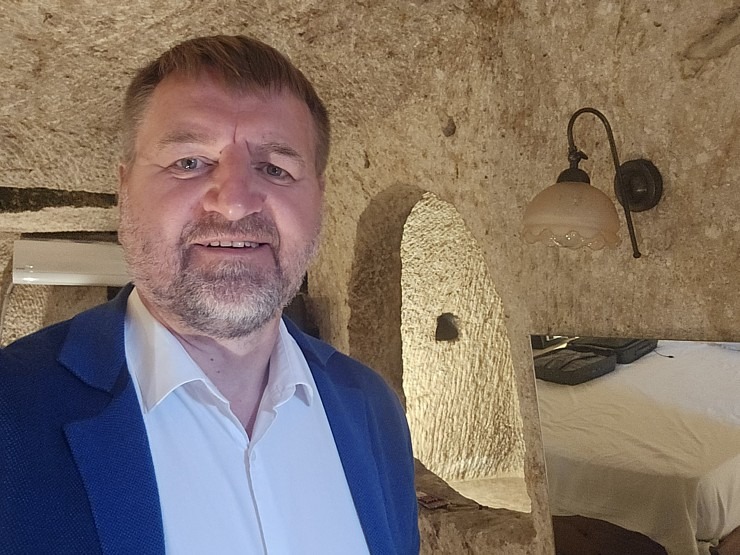 Sadarbībā ar «Turkish Airlines» nakšņojam Kapadokijas alu viesnīcā «Peruna Cave Hotel» 364602
