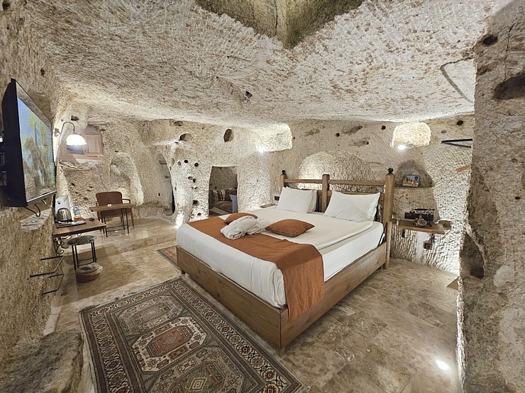 Sadarbībā ar «Turkish Airlines» nakšņojam Kapadokijas alu viesnīcā «Peruna Cave Hotel» 364580
