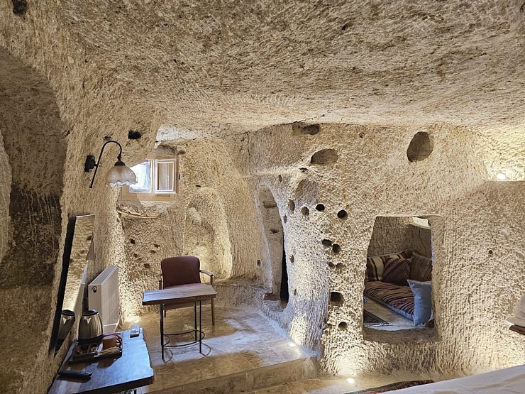Sadarbībā ar «Turkish Airlines» nakšņojam Kapadokijas alu viesnīcā «Peruna Cave Hotel» 364585