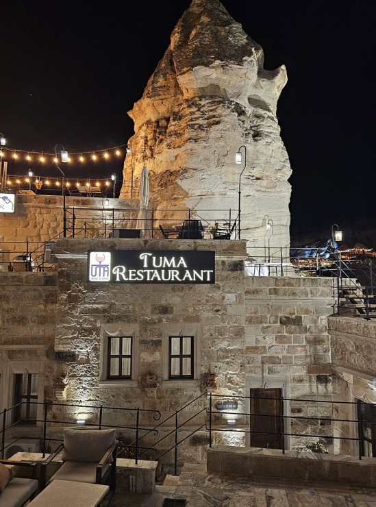 Sadarbībā ar «Turkish Airlines» ar 4 nakšņojumiem iepazīstam Kapadokijas alu viesnīcu «Peruna Cave Hotel» 364760