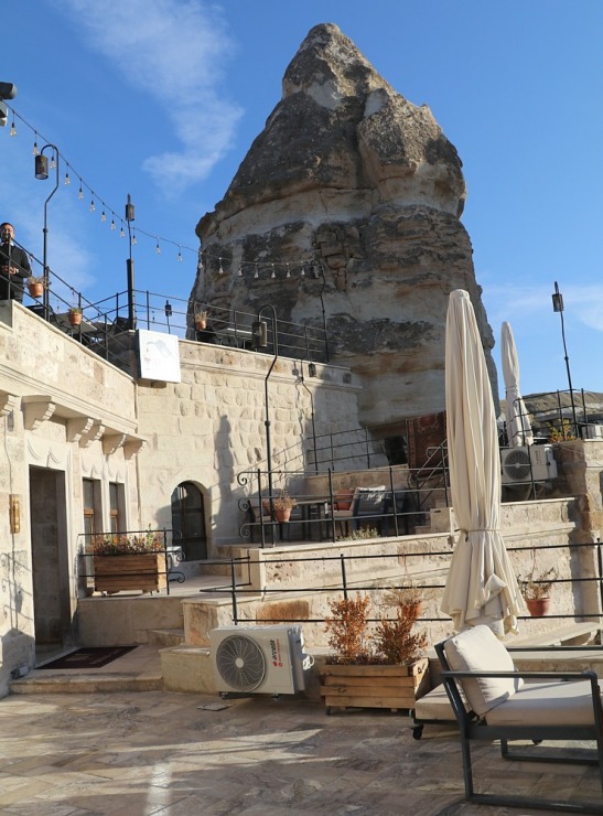 Sadarbībā ar «Turkish Airlines» ar 4 nakšņojumiem iepazīstam Kapadokijas alu viesnīcu «Peruna Cave Hotel» Sadarbībā ar «Turkish Airlines» ar 4 nakšņojumiem iepazīstam Kapadokijas alu viesnīcu «Peruna Cave Hotel» 364748