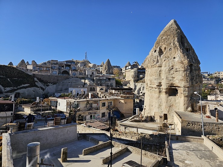 Sadarbībā ar «Turkish Airlines» ar 4 nakšņojumiem iepazīstam Kapadokijas alu viesnīcu «Peruna Cave Hotel» 364749