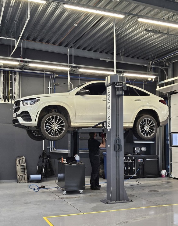 Mercedes Benz oficiālais pārstāvis Latvijā VEHO atklāj jaunu servisa centru Mārupē ar elektrisko G klasi Mercedes Benz oficiālais pārstāvis Latvijā VEHO atklāj jaunu servisa centru Mārupē ar elektrisko G klasi 365091