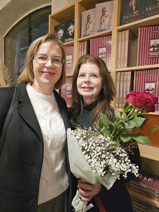 Tiek oficiāli atklāta piemiņas grāmata slavenajam šefpavāram Mārtiņam Rītiņam - «Pavārgrāmata Mārtiņam» Tiek oficiāli atklāta piemiņas grāmata slavenajam šefpavāram Mārtiņam Rītiņam - «Pavārgrāmata Mārtiņam» 365244