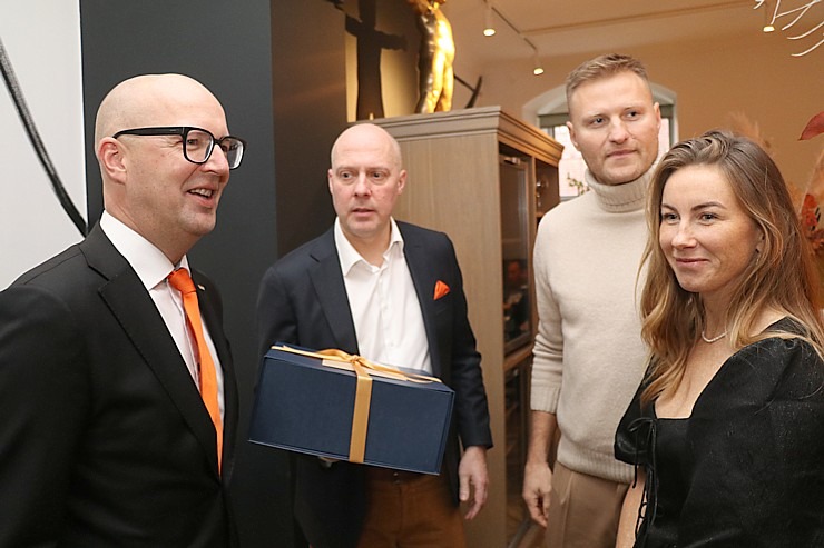 Auto noma «Sixt Latvija» kopā ar šefpavāru Mārtiņu Sirmo rīko Ziemassvētku pateicības brokastis sadarbības partneriem Auto noma «Sixt Latvija» kopā ar šefpavāru Mārtiņu Sirmo rīko Ziemassvētku pateicības brokastis sadarbības partneriem 365852
