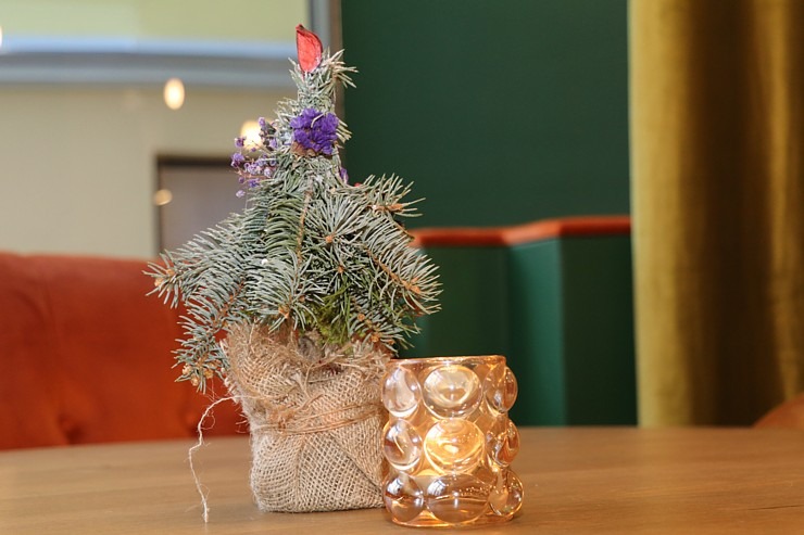 Jaunais Vecrīgas restorāns «3 Seasons» un šefpavārs Ingmārs Ladigs rīko pirmās vēlās brokastis jeb branču. Telefons: +371 29218599, Audēju iela 15 vai Jaunais Vecrīgas restorāns «3 Seasons» un šefpavārs Ingmārs Ladigs rīko pirmās vēlās brokastis jeb branču. Telefons: +371 29218599, Audēju iela 15 vai 365991