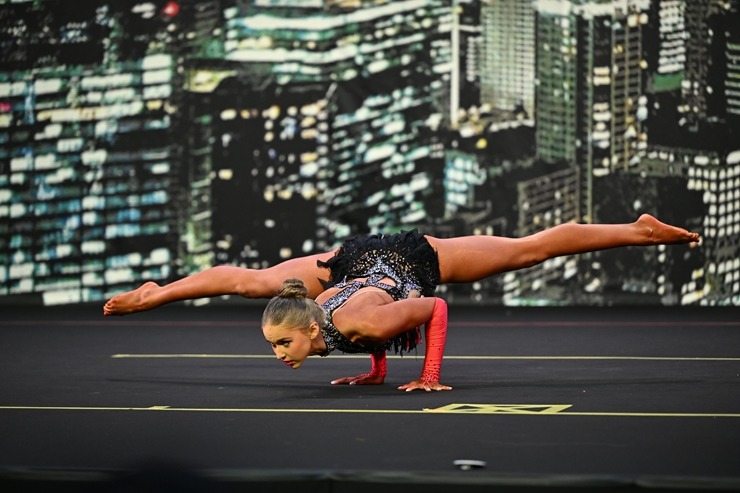 No Japānas atgriezusies Latvijas komanda, kas veiksmīgi ņēma dalību IFBB Pasaules čempionātā. Foto: Kristīne Vederņikova No Japānas atgriezusies Latvijas komanda, kas veiksmīgi ņēma dalību IFBB Pasaules čempionātā. Foto: Kristīne Vederņikova 366381