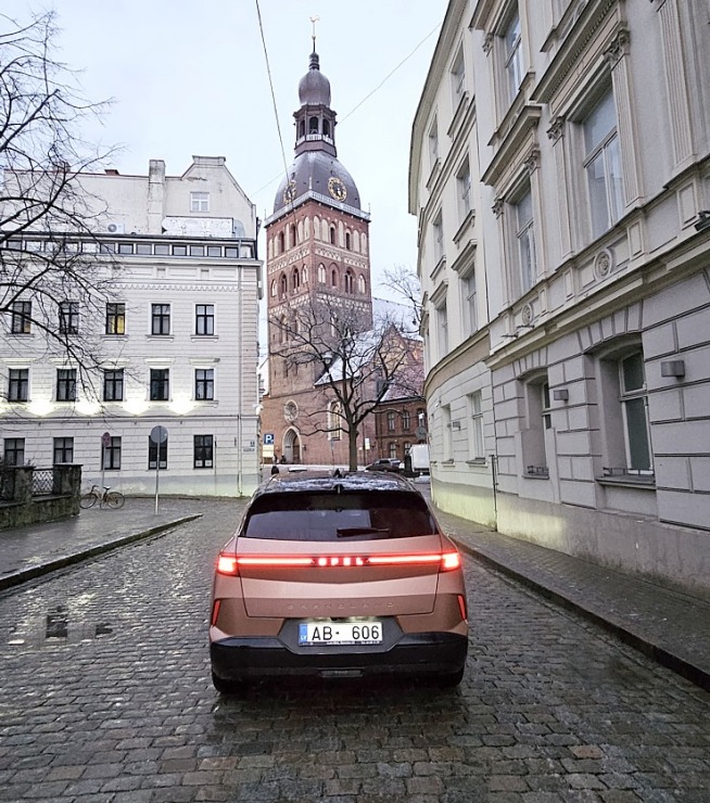 Sadarbībā ar «Auto Blitz» apceļojam Latviju ar jauno un Vācijā ražoto «Opel Grandland GS Hybrid» Sadarbībā ar «Auto Blitz» apceļojam Latviju ar jauno un Vācijā ražoto «Opel Grandland GS Hybrid» 367125