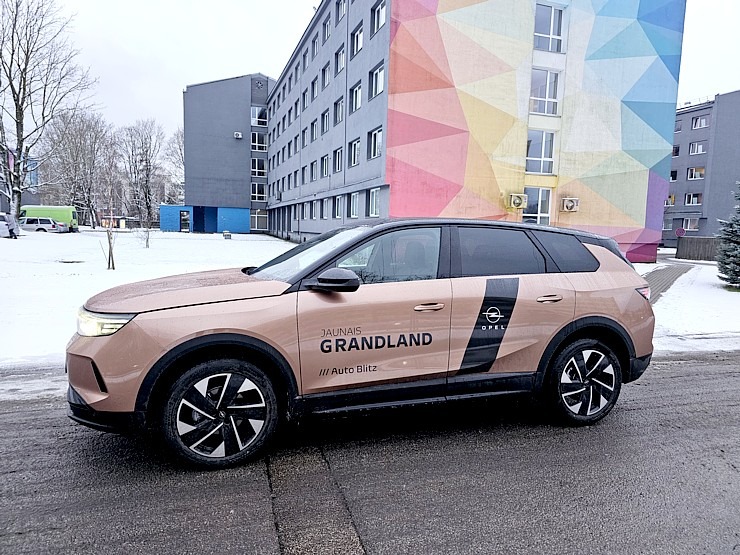 Sadarbībā ar «Auto Blitz» apceļojam Latviju ar jauno un Vācijā ražoto «Opel Grandland GS Hybrid» Sadarbībā ar «Auto Blitz» apceļojam Latviju ar jauno un Vācijā ražoto «Opel Grandland GS Hybrid» 367144