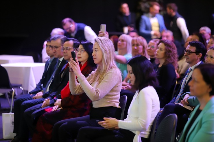 «GADA CILVĒKS TŪRISMĀ 2024» apbalvošanas ceremonija tūrisma izstādē «Balttour 2025». Foto: Rojs Maizītis «GADA CILVĒKS TŪRISMĀ 2024» apbalvošanas ceremonija tūrisma izstādē «Balttour 2025». Foto: Rojs Maizītis 367315