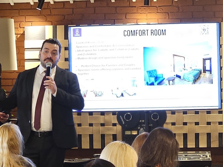 «Coral Travel Latvia» kopā Turcijas luksus viesnīcu «Jadore Deluxe Hotel & Spa» ielūdz uz brokastīm Latvijas tūrisma firmas «Coral Travel Latvia» kopā Turcijas luksus viesnīcu «Jadore Deluxe Hotel & Spa» ielūdz uz brokastīm Latvijas tūrisma firmas 367561