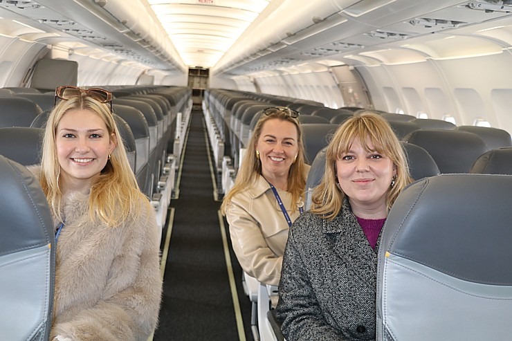 Lidsabiedrība «SmartLynx Airlines» iepazīstina Travelnews.lv ar lidmašīnu «Airbus A321» un kompānijas biznesu Lidsabiedrība «SmartLynx Airlines» iepazīstina Travelnews.lv ar lidmašīnu «Airbus A321» un kompānijas biznesu 369210