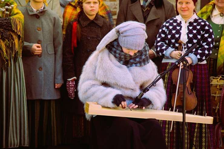 Jelgavā Dzīvesziņas un arodu sētā līksmi nosvinēti pavasara saulgrieži 369224