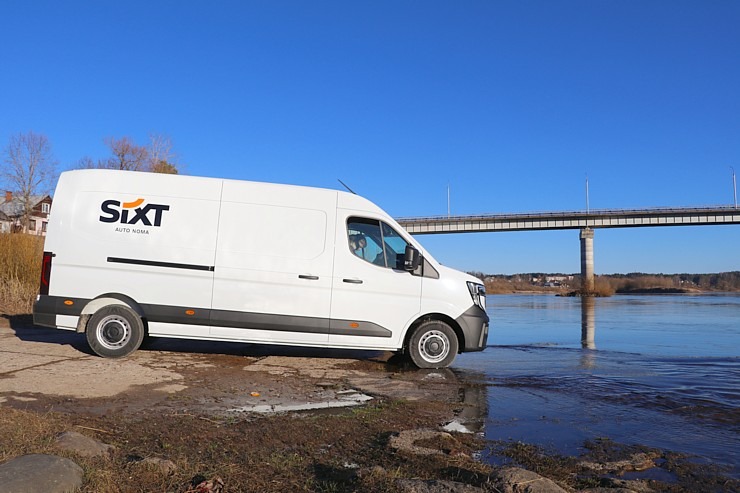 Sadarbībā ar auto nomu «Sixt Latvija» ceļojam ar jauno kravas furgonu «Renault Master» uz Latgali Sadarbībā ar auto nomu «Sixt Latvija» ceļojam ar jauno kravas furgonu «Renault Master» uz Latgali 369259