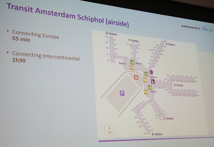 Lidsabiedrība «airBaltic» kopā ar partneriem aicina lidot uz un caur Amsterdamu 369312