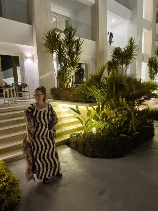 Travelnews.lv sadarbībā ar «Turkish Airlines» iepazīst Nigēriju un novēro dāmu ikdienas ģērbšanās stilu Travelnews.lv sadarbībā ar «Turkish Airlines» iepazīst Nigēriju un novēro dāmu ikdienas ģērbšanās stilu 369343