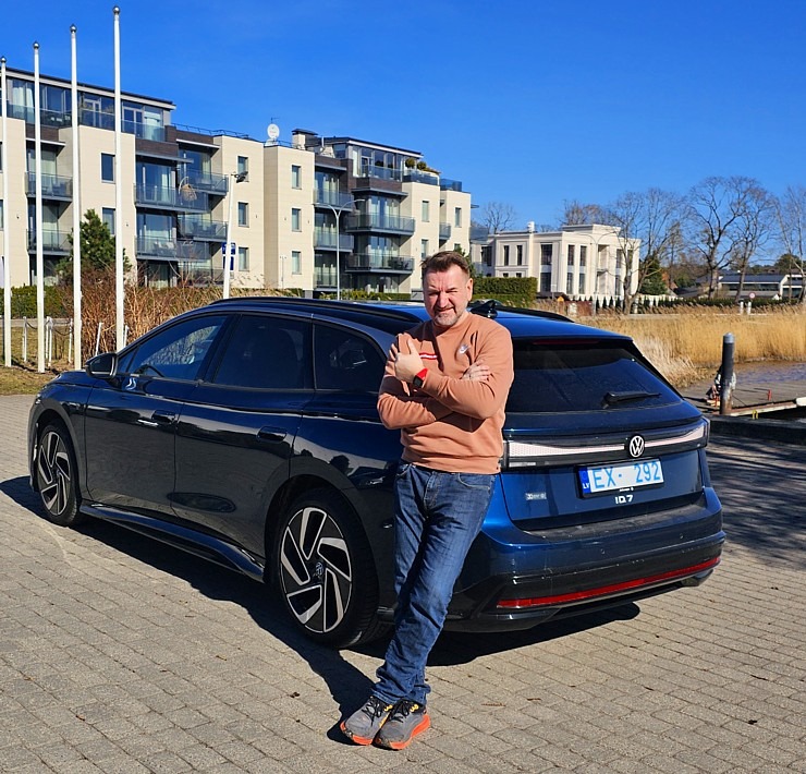 Ceļojam ar jauno elektrisko «Volkswagen ID.7 Tourer» 369360