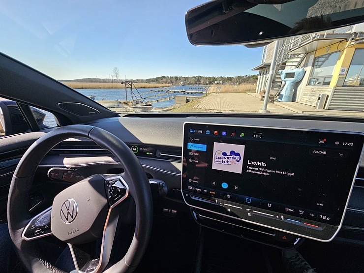 Ceļojam ar jauno elektrisko «Volkswagen ID.7 Tourer» 369369