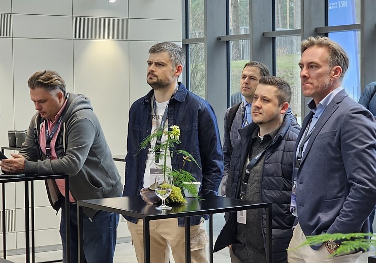 Travelnews.lv klātienē iepazīst pasaulē vadošā elektromobiļu ražotāja BYD (Build Your Dreams) spēkratus Travelnews.lv klātienē iepazīst pasaulē vadošā elektromobiļu ražotāja BYD (Build Your Dreams) spēkratus 369444