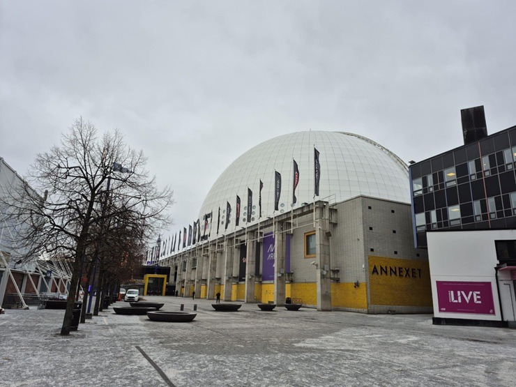 «Avicii Arena» Stokholmā maijā uzņems pasaules čempionātu hokejā. Tā tur izskatās pirms hokeja svētkiem «Avicii Arena» Stokholmā maijā uzņems pasaules čempionātu hokejā. Tā tur izskatās pirms hokeja svētkiem 369571