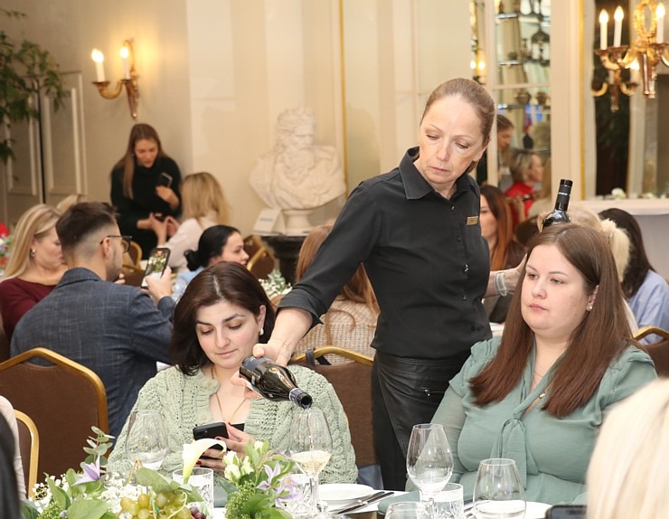 «Coral Travel Latvija» Vecrīgas viesnīcā «Grand Palace Hotel» rīko Grieķijas viesnīcu workshop 369890