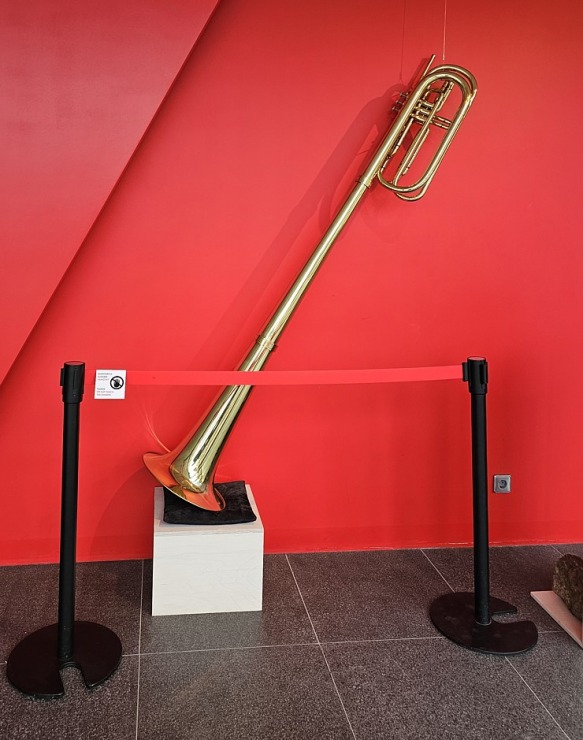 Latgales vēstniecībā «Gors» skatāma seno un inovatīvo mūzikas instrumentu izstāde 369989