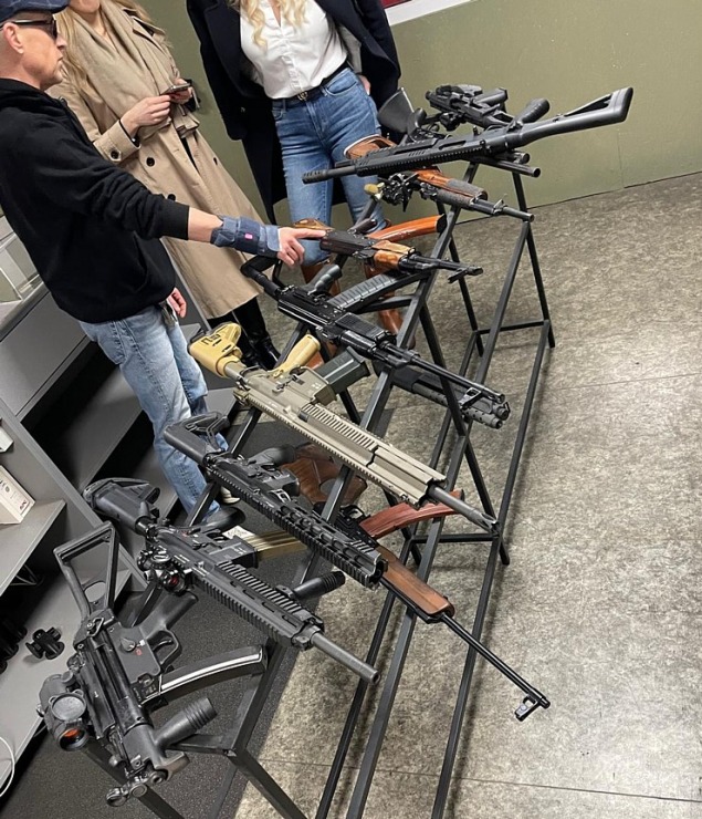 Iepazīstam modernāko šautuvi Baltijas valstīs «Gunrange.lv», kas atrodas Pārdaugavā 370090