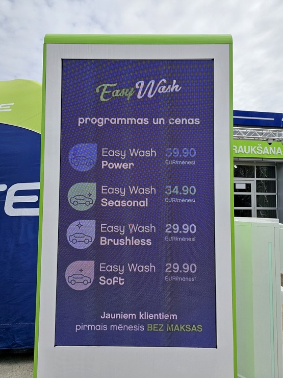 Sadarbībā ar auto nomu «Europcar Latvija» testējam jaunatklāto «Neste Easy Wash» automazgātuvi 370184