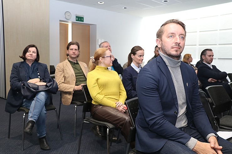 Daži fotomirkļi no Rīgas domes deputātu kandidātu diskusijas Pārdaugavas viesnīcā «Riga Islande Hotel» Links uz video Daži fotomirkļi no Rīgas domes deputātu kandidātu diskusijas Pārdaugavas viesnīcā «Riga Islande Hotel» Links uz video 370363