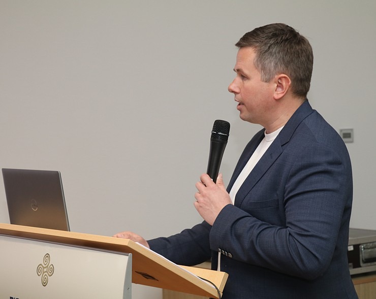 Daži fotomirkļi no Rīgas domes deputātu kandidātu diskusijas Pārdaugavas viesnīcā «Riga Islande Hotel» Links uz video Daži fotomirkļi no Rīgas domes deputātu kandidātu diskusijas Pārdaugavas viesnīcā «Riga Islande Hotel» Links uz video 370370
