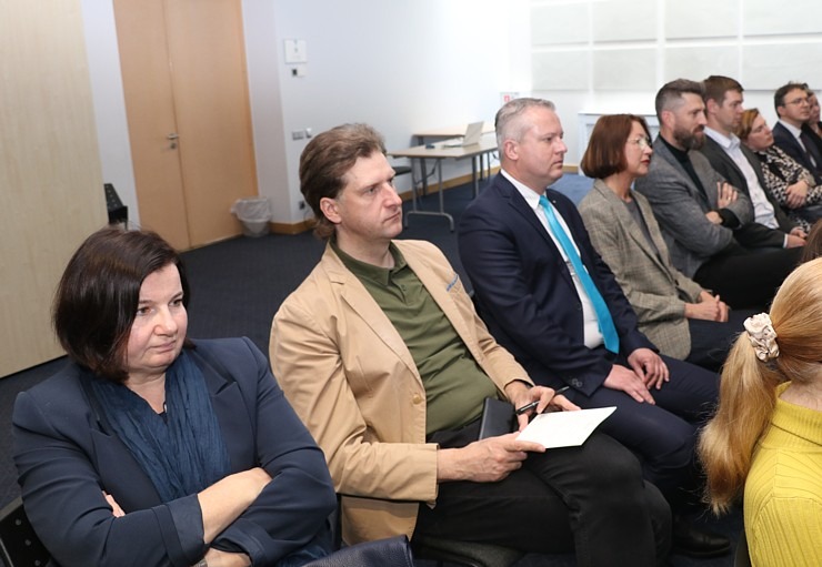 Daži fotomirkļi no Rīgas domes deputātu kandidātu diskusijas Pārdaugavas viesnīcā «Riga Islande Hotel» Links uz video Daži fotomirkļi no Rīgas domes deputātu kandidātu diskusijas Pārdaugavas viesnīcā «Riga Islande Hotel» Links uz video 370384