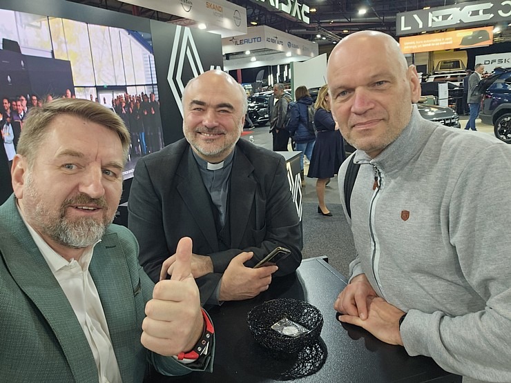 Sadarbībā ar «Europcar Latvija» Travelnews.lv apmeklē starptautisko autoindustrijas izstādi «Auto 2025» Sadarbībā ar «Europcar Latvija» Travelnews.lv apmeklē starptautisko autoindustrijas izstādi «Auto 2025» 370456