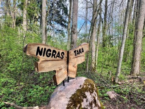 Travelnews apmeklē Nigras taku tās atklāšanas dienā. Iespējams, ka šis jaunizveidotais maršruts varētu pretendēt uz 2025.gada labākās pārgājienu takas titulu.