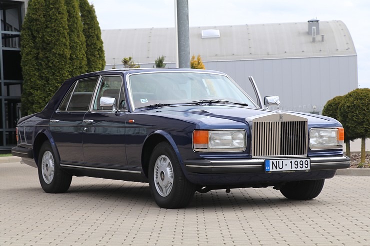 Transfēru ar «Rolls-Royce» spēkratiem kāzām, īpašām sagaidīšanām, influenceriem piedāvā «Ax Group» Transfēru ar «Rolls-Royce» spēkratiem kāzām, īpašām sagaidīšanām, influenceriem piedāvā «Ax Group» 371045