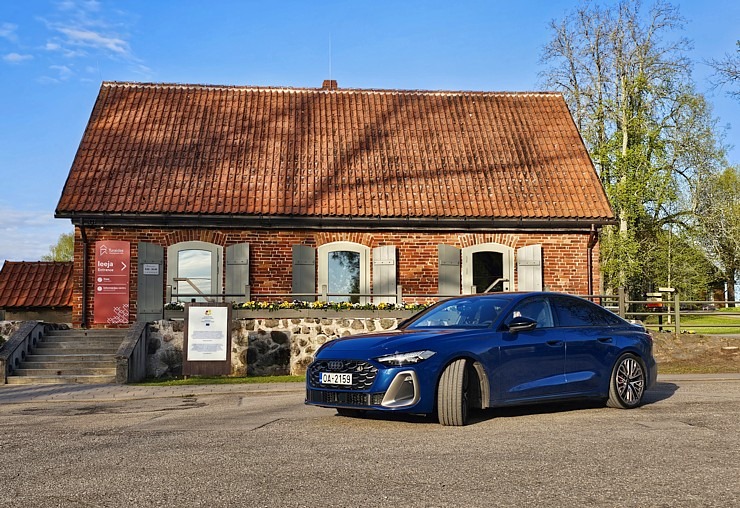  Travelnews.lv ceļo uz Siguldu un Jūrmalu ar jauno un 367 zs jaudīgo «Audi S5 Sedan» 371259