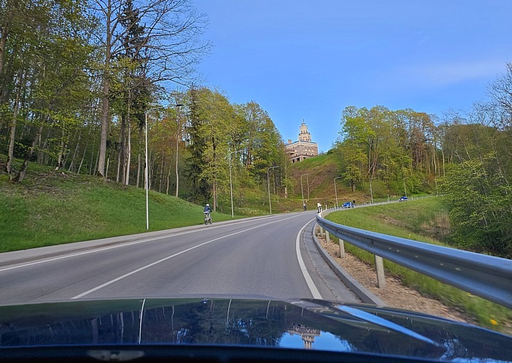  Travelnews.lv ceļo uz Siguldu un Jūrmalu ar jauno un 367 zs jaudīgo «Audi S5 Sedan» 371256