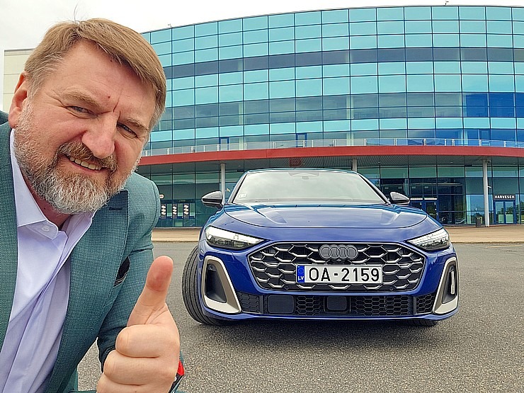 Ar 367 zirgspēku jaudīgo «Audi S5 Sedan» apceļojam Rīgu un Pierīgu 371295