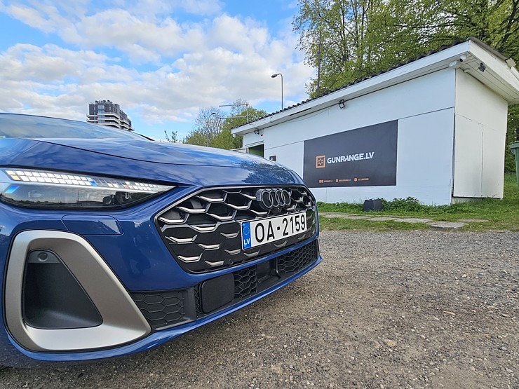 Ar 367 zirgspēku jaudīgo «Audi S5 Sedan» apceļojam Rīgu un Pierīgu 371324