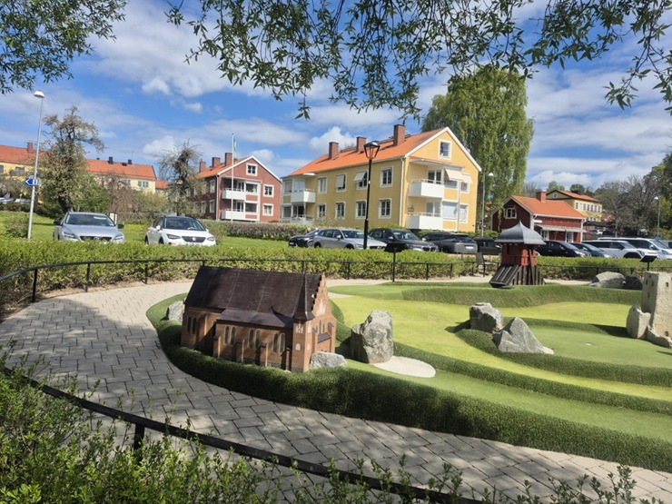 Travelnews.lv apciemo ZViedrijas kādreizējo galvaspilsētu Sigtunu, kuru senatnē esot izpostījuši kurši Travelnews.lv apciemo ZViedrijas kādreizējo galvaspilsētu Sigtunu, kuru senatnē esot izpostījuši kurši 371571